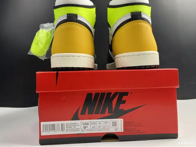 Rep Onekick 555088-118 OG RETRO 1 HIGH 'VOLT JORDAN GOLD' AIR 0517